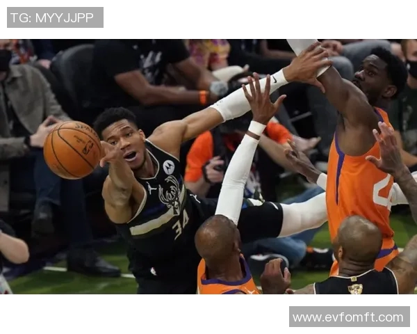 昔日恩怨再现!字母哥与老队友狭路相逢 昔日恩怨再现!字母哥与老队友狭路相逢